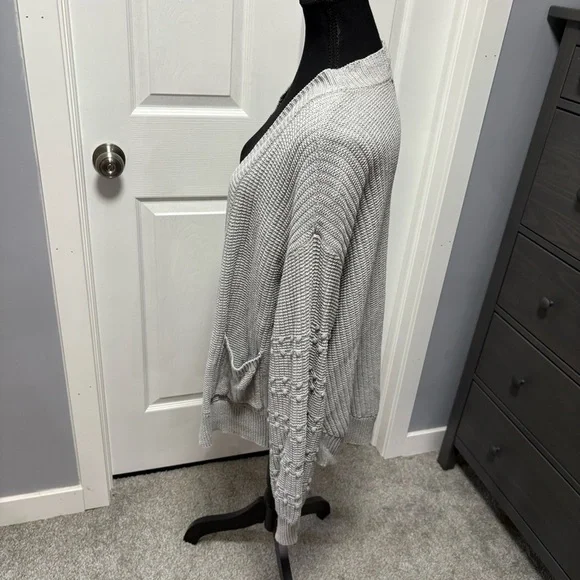 Jackson Rowe Cardigan - Picture 3 of 7